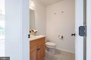 385 Farmington Rd, Breinigsville, PA 18031 - Photo 33