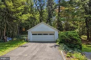 1480 Pennsylvania Ave, Emmaus, PA 18049 - Photo 51
