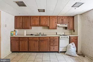 1476 Pennsylvania Ave, Emmaus, PA 18049 - Photo 7