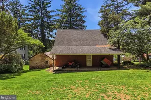 1476 Pennsylvania Ave, Emmaus, PA 18049 - Photo 3
