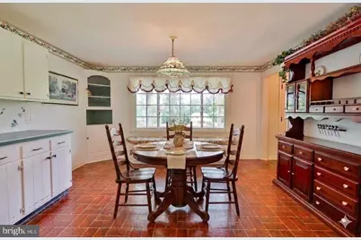5662 Oak Lane, Zionsville, PA 18092 - Photo 11