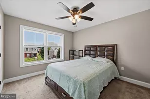 1106 S Carlisle St, Allentown, PA 18103 - Photo 9
