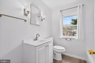 2216 S 9th St, Allentown, PA 18103 - Photo 11