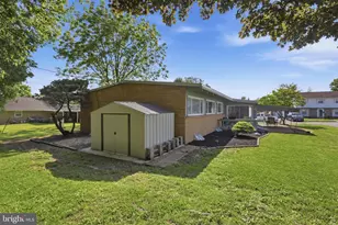 1115 N 38th St, Allentown, PA 18104 - Photo 29