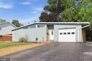 1115 N 38th St, Allentown, PA 18104 - Photo 3