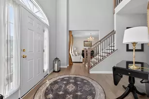7018 Tuscany Dr, Macungie, PA 18062 - Photo 7