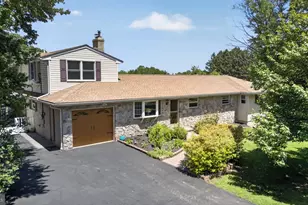 1433 Flint Hill Rd, Coopersburg, PA 18036 - Photo 1