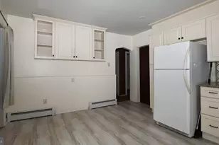 172 Harrison St, Emmaus, PA 18049 - Photo 7