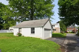 172 Harrison St, Emmaus, PA 18049 - Photo 25