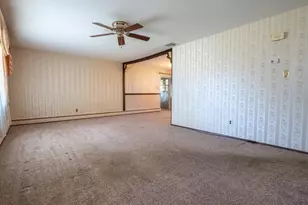 7515 Woodbine Rd, Macungie, PA 18062 - Photo 11