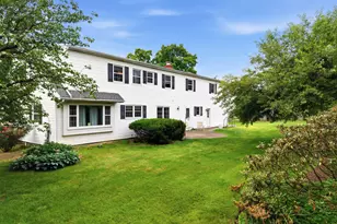4053 Wedgewood Rd, Allentown, PA 18104 - Photo 3