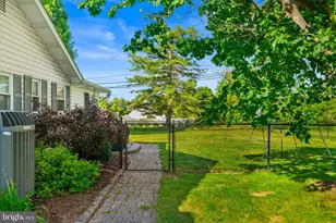 4835 Aberdene St, Center Valley, PA 18034 - Photo 51