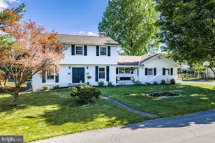 3146 Club Dr, Allentown, PA 18103 - Photo 3