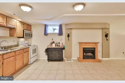1635 E Emmaus Avenue, Allentown, PA 18103 - Photo 39