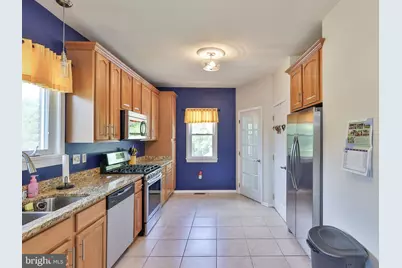 1635 E Emmaus Avenue, Allentown, PA 18103 - Photo 17