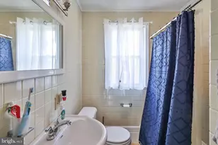 1635 E Emmaus Ave, Allentown, PA 18103 - Photo 29