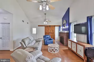1635 E Emmaus Ave, Allentown, PA 18103 - Photo 15