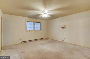 1622 Gable Dr, Coopersburg, PA 18036 - Photo 9