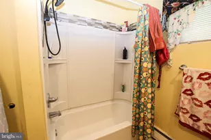 511 E Harrison St, Emmaus, PA 18049 - Photo 17