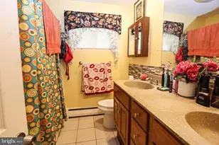 511 E Harrison St, Emmaus, PA 18049 - Photo 23