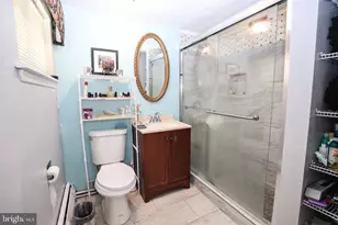 511 E Harrison St, Emmaus, PA 18049 - Photo 37