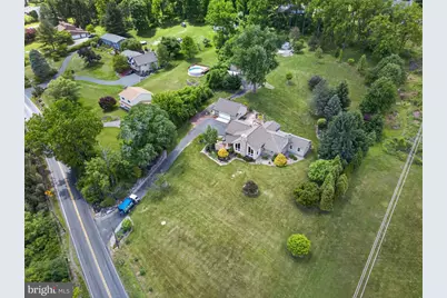 4701 Main Rd W, Emmaus, PA 18049 - Photo 37