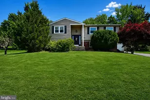4844 Pine Grove Cir, Allentown, PA 18106 - Photo 1