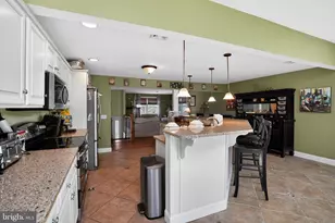 4844 Pine Grove Cir, Allentown, PA 18106 - Photo 7