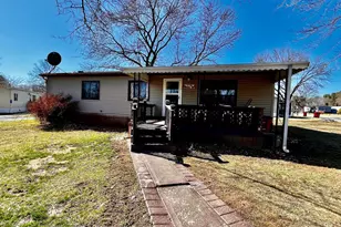 8955 Breinig Run Cir, Breinigsville, PA 18031 - Photo 5