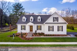 4630 Old Saucon Rd, Bethlehem, PA 18015 - Photo 1