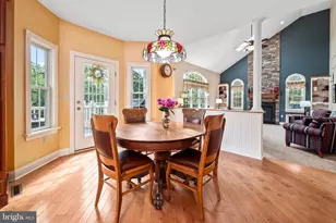 7447 Bell Gate Rd, Coopersburg, PA 18036 - Photo 25