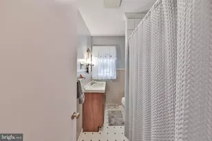 2883 W South St, Allentown, PA 18103 - Photo 33