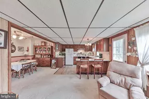 2883 W South St, Allentown, PA 18103 - Photo 25