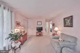 2883 W South St, Allentown, PA 18103 - Photo 7