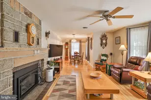 1205 Pennsylvania Ave, Emmaus, PA 18049 - Photo 11