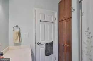 1205 Pennsylvania Ave, Emmaus, PA 18049 - Photo 29