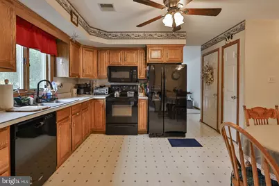 7049 Carriage Drive, Coopersburg, PA 18036 - Photo 11