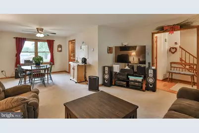 7049 Carriage Drive, Coopersburg, PA 18036 - Photo 7