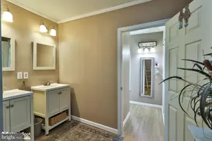 247 Adrain St, Emmaus, PA 18049 - Photo 17