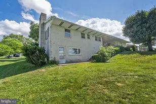 1657 Clearview Rd, Coplay, PA 18037 - Photo 15