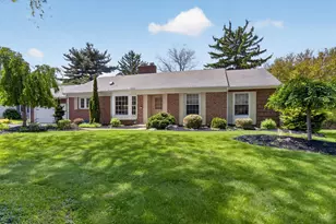 1148 Clearwood Dr, Allentown, PA 18103 - Photo 3
