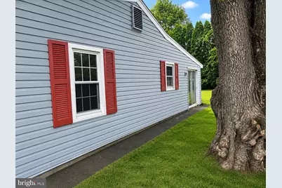 1705 Illingsworth Street, Allentown, PA 18103 - Photo 5