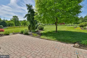 4074 Old Sentry Rd, Allentown, PA 18104 - Photo 3