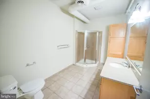 11 W 2nd St, Bethlehem, PA 18015 - Photo 5