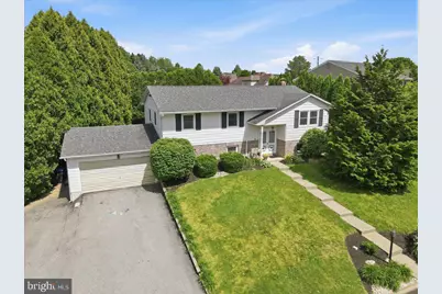 2705 Andrea Drive, Allentown, PA 18103 - Photo 3