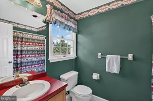 4601 Christina Dr, Whitehall, PA 18052 - Photo 37