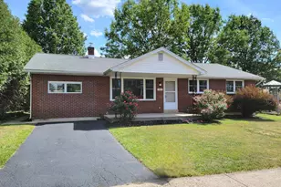 320 E Landis St, Coopersburg, PA 18036 - Photo 1
