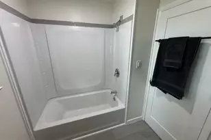 320 E Landis St, Coopersburg, PA 18036 - Photo 25