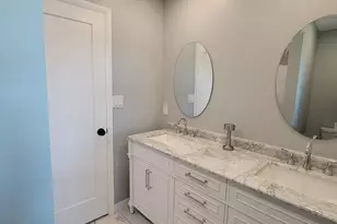 320 E Landis St, Coopersburg, PA 18036 - Photo 21