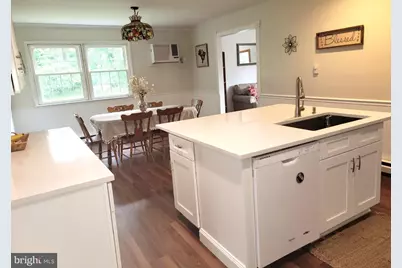 4804 Manor Way, East Greenville, PA 18041 - Photo 7